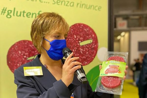 tuttofood 2021 fiorani carni stand e persone 4
