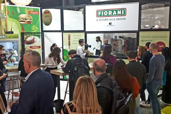 tuttofood 2021 fiorani carni stand e persone 9